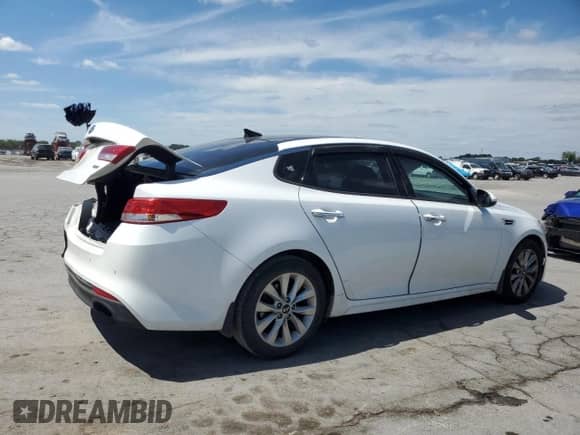 2016 Kia Optima EX with VIN 5XXGU4L31GG074536, listed as a Copart auction lot 69795885 with 187,926 mi miles and Salvage title. Bid and sale history available at DreamBid. Image 3.