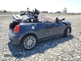 2015 MINI Hardtop S with VIN WMWXP7C50F2A37623, listed as a Copart auction lot 59178325 with Not provided miles and Salvage title. Bid and sale history available at DreamBid. Image 3.