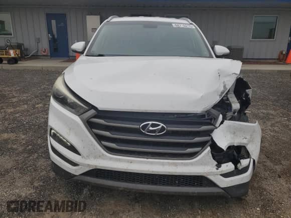 2016 Hyundai Tucson Limited z VIN KM8J33A29GU061049, wystawiony jako Copart lot #68716215 z przebiegiem 95 783 mil mil oraz Nie do naprawy • Non repairable. Historia ofert i sprzedaży dostępna na DreamBid. Obrazek 5.