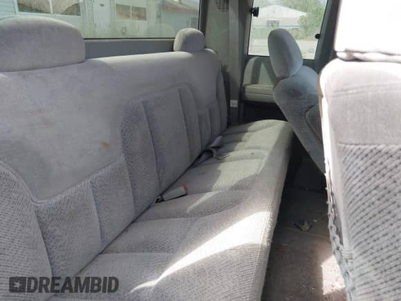 1997 GMC Sierra 1500 с VIN 2GTEK19R1V1509663, выставлен на аукционе IAAI как лот 42374525 с пробегом 138 392 миль миль и . История ставок и продаж доступна на DreamBid. Изображение 8.