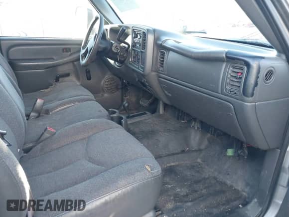 2004 GMC Sierra 1500 SLE with VIN 1GTEK14T94Z197522, listed as a IAAI auction lot 41653960 with 194,046 mi miles and . Bid and sale history available at DreamBid. Image 5.