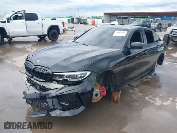 2020 BMW 3 Series 330i with VIN 3MW5R1J01L8B23880, listed as a IAAI auction lot 42865811 with Not provided miles and . Bid and sale history available at DreamBid. Image 18.