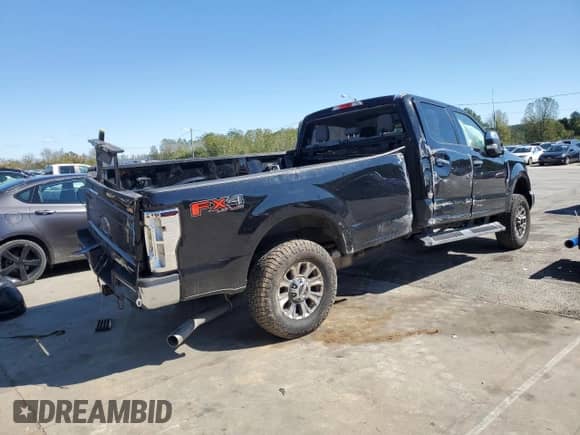 2017 Ford F-250 XL с VIN 1FT7W2B65HED24537, выставлен на аукционе Copart как лот 82303915 с пробегом 160 466 миль миль и Списание • Salvage title. История ставок и продаж доступна на DreamBid. Изображение 3.