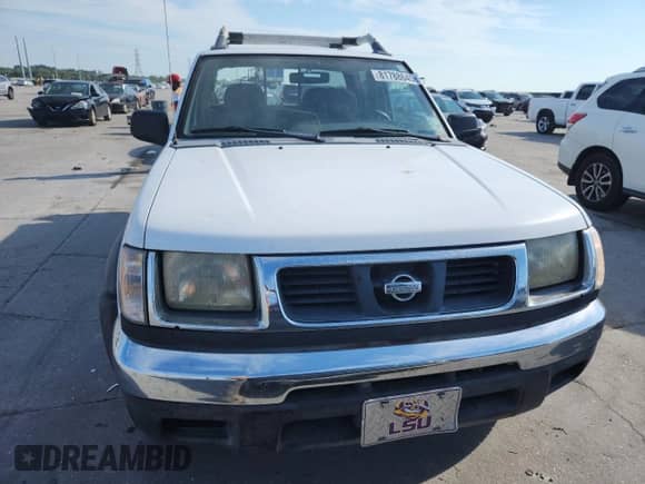 2000 Nissan Frontier XE with VIN 1N6ED27Y8YC427340, listed as a Copart auction lot 81788645 with 165,147 mi miles and Salvage title. Bid and sale history available at DreamBid. Image 5.