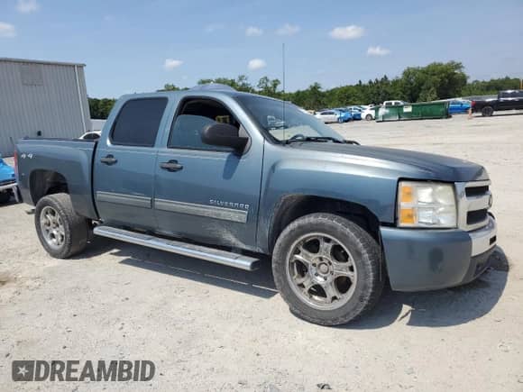 2011 Chevrolet Silverado 1500 LS с VIN 3GCPKREA0BG256054, выставлен на аукционе Copart как лот 57481145 с пробегом Не указан миль и Списание • Salvage title. История ставок и продаж доступна на DreamBid. Изображение 4.