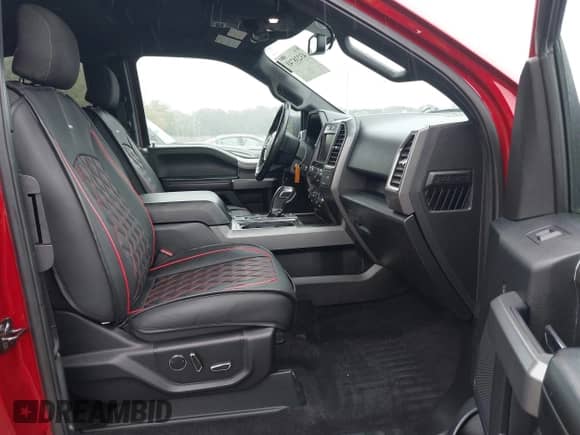 2015 Ford F-150 XLT z VIN 1FTFX1EG0FKE53937, wystawiony jako IAAI lot #43238741 z przebiegiem 93 048 mil mil oraz . Historia ofert i sprzedaży dostępna na DreamBid. Obrazek 5.