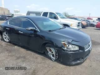 2014 Nissan Maxima SV with VIN 1N4AA5AP7EC913876, listed as a IAAI auction lot 42487703 with 165,451 mi miles and . Bid and sale history available at DreamBid. Image 1.