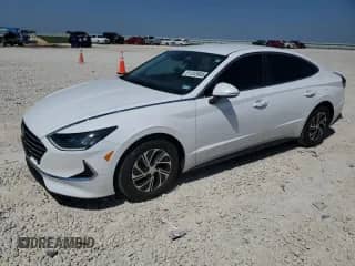 2023 Hyundai Sonata Blue с VIN KMHL24JJXPA055156, выставлен на аукционе Copart как лот 51333985 с пробегом 24 794 миль миль и Чистый • Clean title. История ставок и продаж доступна на DreamBid. Изображение 1.