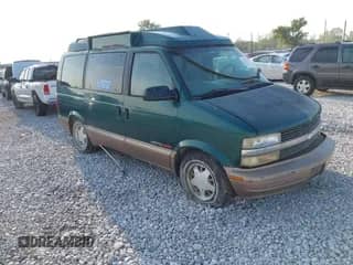 1998 Chevrolet Astro с VIN 1GNEL19WXWB212712, выставлен на аукционе IAAI как лот 43232318 с пробегом 122 484 миль миль и . История ставок и продаж доступна на DreamBid. Изображение 1.