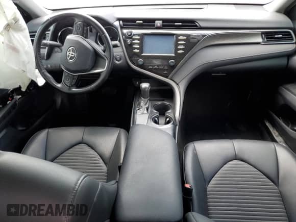 2019 Toyota Camry LE с VIN 4T1B11HK6KU820267, выставлен на аукционе Copart как лот 80095685 с пробегом Не указан миль и Списание • Salvage title. История ставок и продаж доступна на DreamBid. Изображение 8.