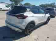 2023 Nissan Kicks SR с VIN 3N1CP5DVXPL546073, выставлен на аукционе IAAI как лот 41833025 с пробегом 22 622 миль миль и . История ставок и продаж доступна на DreamBid. Изображение 4.