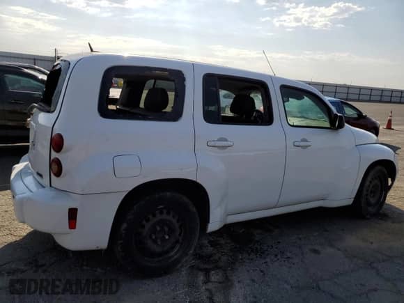 2010 Chevrolet HHR LS with VIN 3GNBAADB4AS568597, listed as a Copart auction lot 70480674 with 198,987 mi miles and Salvage title. Bid and sale history available at DreamBid. Image 3.