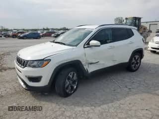 2019 Jeep Compass Limited with VIN 3C4NJCCB3KT814814, listed as a Copart auction lot 81317435 with 129,431 mi miles and Salvage title. Bid and sale history available at DreamBid. Image 1.