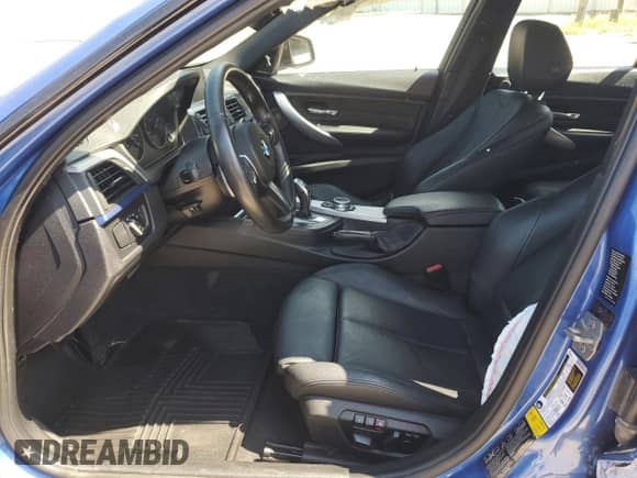 2014 BMW 3 Series 328i xDrive с VIN WBA3B5G56ENS06842, выставлен на аукционе Copart как лот 70368755 с пробегом Не указан миль и Списание • Salvage title. История ставок и продаж доступна на DreamBid. Изображение 7.