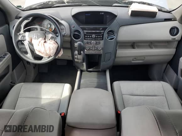 2015 Honda Pilot LX with VIN 5FNYF4H28FB040075, listed as a Copart auction lot 84813985 with 44,799 mi miles and Salvage title. Bid and sale history available at DreamBid. Image 8.