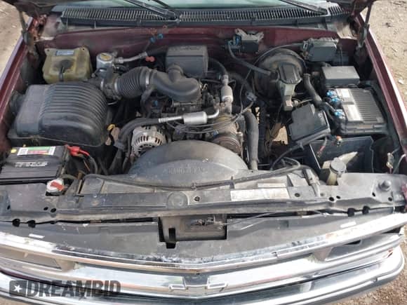 1997 Chevrolet Silverado 1500 with VIN 2GCEK19R5V1158174, listed as a IAAI auction lot 41461174 with 213,141 mi miles and . Bid and sale history available at DreamBid. Image 10.