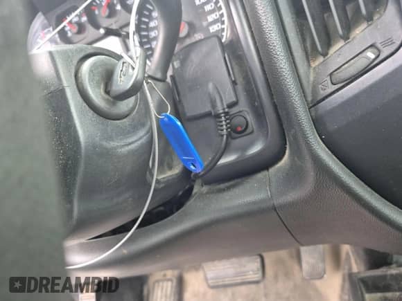 2015 Chevrolet Silverado 1500 Work Truck с VIN 1GCNKPEH2FZ329553, выставлен на аукционе IAAI как лот 43501660 с пробегом 131 338 миль миль и . История ставок и продаж доступна на DreamBid. Изображение 18.