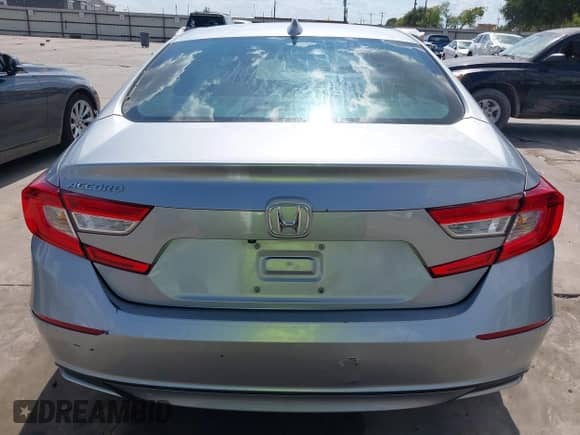 2018 Honda Accord EX-L with VIN 1HGCV1F67JA115420, listed as a IAAI auction lot 43078422 with 40,399 mi miles and . Bid and sale history available at DreamBid. Image 16.