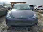 2023 Tesla Model Y Long Range z VIN 7SAYGDEE4PA147170, wystawiony jako Copart lot #48218945 z przebiegiem Nie podano mil oraz Szkoda całkowita • Salvage title. Historia ofert i sprzedaży dostępna na DreamBid. Obrazek 5.