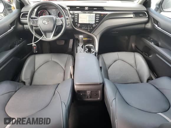 2020 Toyota Camry XSE с VIN 4T1K61AK4LU952330, выставлен на аукционе Copart как лот 84054715 с пробегом 29 989 миль миль и Списание • Salvage title. История ставок и продаж доступна на DreamBid. Изображение 8.