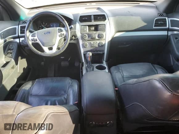 2012 Ford Explorer XLT z VIN 1FMHK7D81CGA31951, wystawiony jako Copart lot #80543285 z przebiegiem 187 296 mil mil oraz Szkoda całkowita • Salvage title. Historia ofert i sprzedaży dostępna na DreamBid. Obrazek 8.