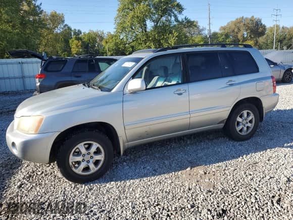 2003 Toyota Highlander с VIN JTEHF21A530116508, выставлен на аукционе Copart как лот 71371415 с пробегом 164 385 миль миль и Чистый • Clean title. История ставок и продаж доступна на DreamBid. Изображение 1.