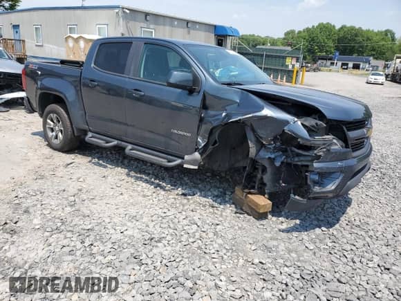2020 Chevrolet Colorado 4WD Z71 z VIN 1GCGTDEN8L1139700, wystawiony jako Copart lot #59801195 z przebiegiem 80 882 mil mil oraz Szkoda całkowita • Salvage title. Historia ofert i sprzedaży dostępna na DreamBid. Obrazek 4.