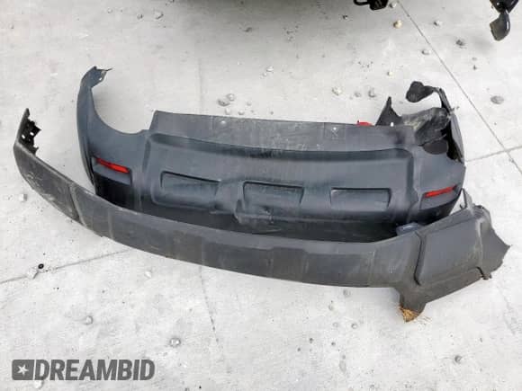 2025 Hyundai Santa Cruz SEL с VIN 5NTJB4DE4SH136537, выставлен на аукционе Copart как лот 63671445 с пробегом 10 880 миль миль и Списание • Salvage title. История ставок и продаж доступна на DreamBid. Изображение 12.