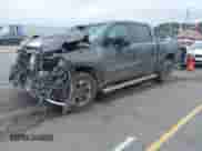 2019 Ram 1500 Rebel z VIN 1C6RRELT5KN625118, wystawiony jako IAAI lot #42426818 z przebiegiem 116 429 mil mil oraz . Historia ofert i sprzedaży dostępna na DreamBid. Obrazek 21.