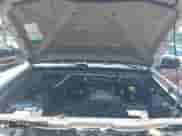 2003 Nissan Frontier XE z VIN 1N6ED29Y03C450987, wystawiony jako IAAI lot #42600507 z przebiegiem 143 488 mil mil oraz . Historia ofert i sprzedaży dostępna na DreamBid. Obrazek 10.