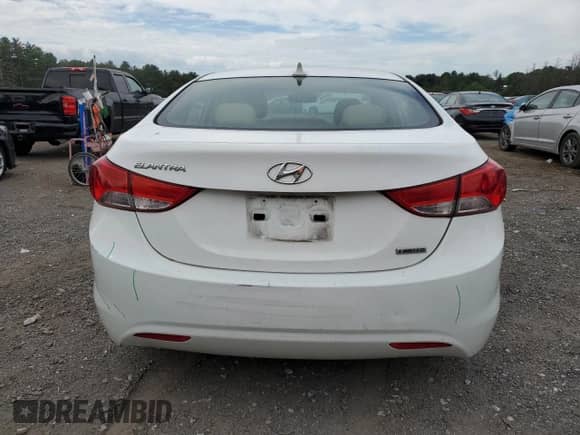 2013 Hyundai Elantra Limited с VIN 5NPDH4AE2DH440807, выставлен на аукционе Copart как лот 70255145 с пробегом Не указан миль и Списание • Salvage title. История ставок и продаж доступна на DreamBid. Изображение 6.