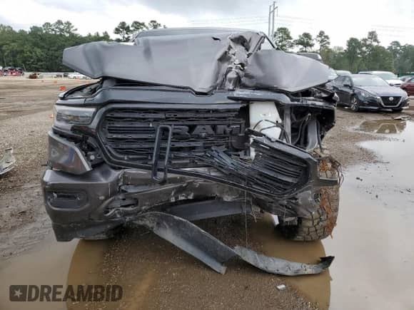 2021 Ram 1500 Limited z VIN 1C6SRFHM5MN583979, wystawiony jako Copart lot #65342945 z przebiegiem 106 521 mil mil oraz Szkoda całkowita • Salvage title. Historia ofert i sprzedaży dostępna na DreamBid. Obrazek 5.