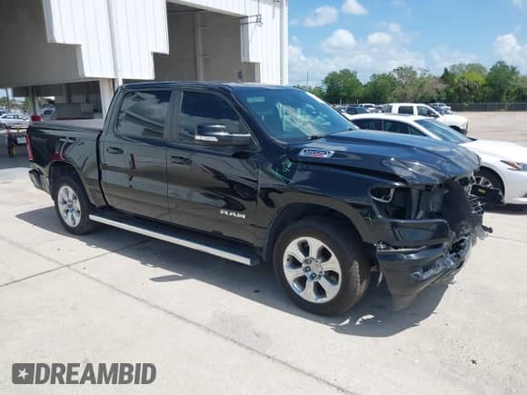 2021 Ram 1500 Big Horn с VIN 1C6RREFM4MN542366, выставлен на аукционе IAAI как лот 41902127 с пробегом 211 114 миль миль и . История ставок и продаж доступна на DreamBid. Изображение 1.