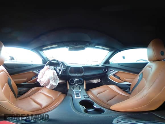 2019 Chevrolet Camaro 2LT z VIN 1G1FC3DS3K0154535, wystawiony jako IAAI lot #43271774 z przebiegiem 54 666 mil mil oraz . Historia ofert i sprzedaży dostępna na DreamBid. Obrazek 18.