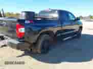 2020 Toyota Tundra SR с VIN 5TFUY5F14LX892921, выставлен на аукционе IAAI как лот 43393983 с пробегом 76 776 миль миль и . История ставок и продаж доступна на DreamBid. Изображение 4.