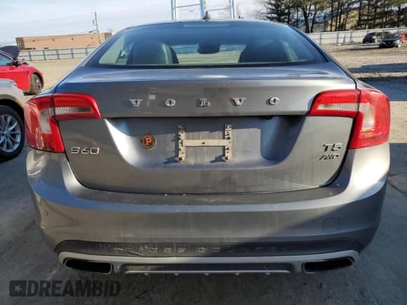 2016 Volvo S60 T5 Platinum с VIN YV4612UM5G2000927, выставлен на аукционе Copart как лот 45575685 с пробегом 137 541 миль миль и Списание • Salvage title. История ставок и продаж доступна на DreamBid. Изображение 6.