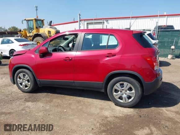2015 Chevrolet Trax LS with VIN KL7CJKSB8FB063751, listed as a IAAI auction lot 43260816 with 66,458 mi miles and . Bid and sale history available at DreamBid. Image 15.