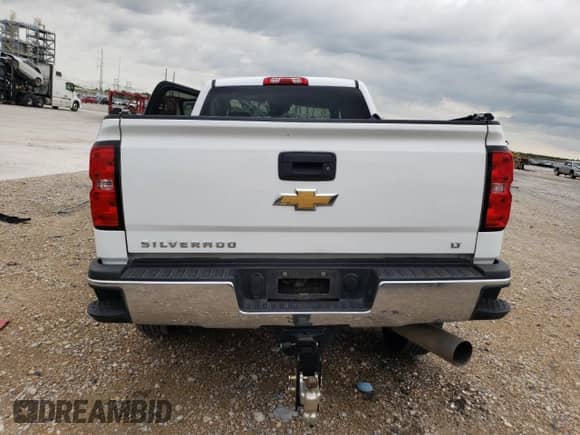 2019 Chevrolet Silverado 2500HD LT z VIN 1GC1KSEY3KF240538, wystawiony jako Copart lot #60036385 z przebiegiem Nie podano mil oraz Szkoda całkowita • Salvage title. Historia ofert i sprzedaży dostępna na DreamBid. Obrazek 6.