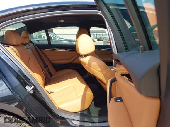 2019 BMW 5 Series 530i with VIN WBAJA5C50KWW02304, listed as a IAAI auction lot 42338536 with 29,049 mi miles and . Bid and sale history available at DreamBid. Image 8.