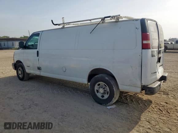 2005 Chevrolet Express Cargo с VIN 1GCGG29V851114768, выставлен на аукционе Copart как лот 61681045 с пробегом 218 087 миль миль и Списание • Salvage title. История ставок и продаж доступна на DreamBid. Изображение 2.