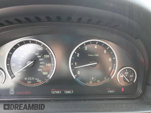 2015 BMW 5 Series 535i с VIN WBA5B1C58FG126259, выставлен на аукционе Copart как лот 81791015 с пробегом 127 661 миль миль и Списание • Salvage title. История ставок и продаж доступна на DreamBid. Изображение 9.