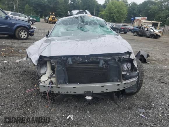 2018 Chrysler 300 Limited с VIN 2C3CCAEG6JH301759, выставлен на аукционе Copart как лот 69450665 с пробегом 124 097 миль миль и Списание • Salvage title. История ставок и продаж доступна на DreamBid. Изображение 5.