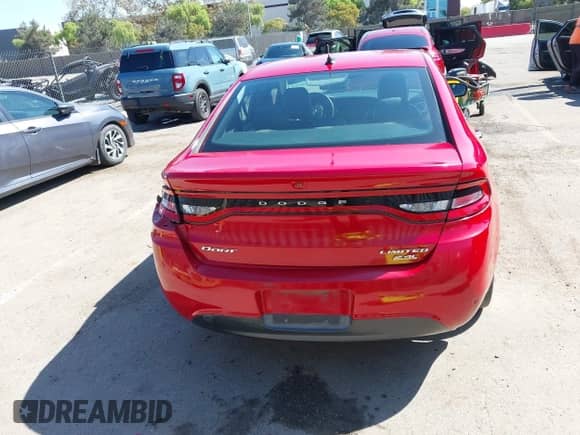 2014 Dodge Dart Limited z VIN 1C3CDFCB8ED903986, wystawiony jako IAAI lot #43354111 z przebiegiem 104 010 mil mil oraz . Historia ofert i sprzedaży dostępna na DreamBid. Obrazek 16.