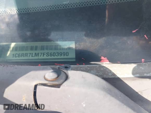 2015 Ram 1500 Lone Star z VIN 1C6RR7LM7FS603990, wystawiony jako IAAI lot #43231463 z przebiegiem 200 337 mil mil oraz . Historia ofert i sprzedaży dostępna na DreamBid. Obrazek 9.