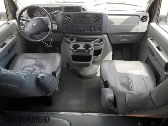 2014 Ford Econoline Cargo Commercial with VIN 1FTNE1EWXEDA22372, listed as a Copart auction lot 52360385 with 128,803 mi miles and Clean title. Bid and sale history available at DreamBid. Image 8.