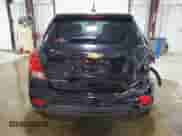 2019 Chevrolet Trax LS z VIN 3GNCJNSB6KL196805, wystawiony jako Copart lot #71031945 z przebiegiem 42 467 mil mil oraz Szkoda całkowita • Salvage title. Historia ofert i sprzedaży dostępna na DreamBid. Obrazek 6.