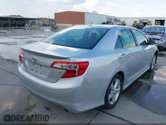 2012 Toyota Camry SE с VIN 4T1BF1FK6CU133280, выставлен на аукционе IAAI как лот 42600415 с пробегом 105 967 миль миль и . История ставок и продаж доступна на DreamBid. Изображение 4.
