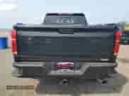 2025 Chevrolet Silverado 2500HD LTZ z VIN 2GC4KPE77S1204795, wystawiony jako Copart lot #67735235 z przebiegiem 5 600 mil mil oraz Szkoda całkowita • Salvage title. Historia ofert i sprzedaży dostępna na DreamBid. Obrazek 6.