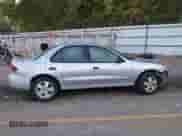 2005 Chevrolet Cavalier LS с VIN 1G1JF52F557115105, выставлен на аукционе IAAI как лот 43265355 с пробегом 251 619 миль миль и . История ставок и продаж доступна на DreamBid. Изображение 13.