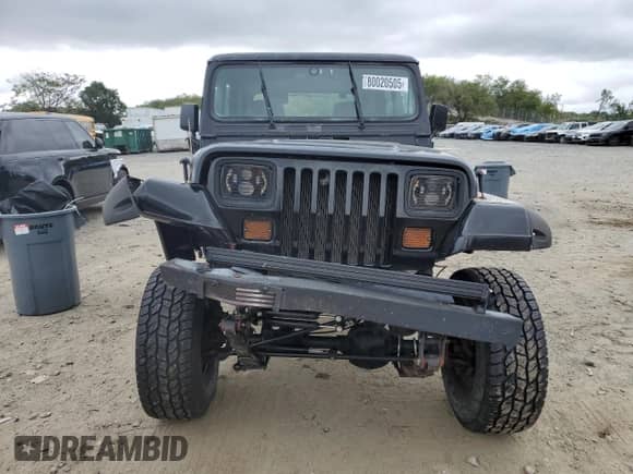 1994 Jeep Wrangler S с VIN 1J4FY19P2RP444472, выставлен на аукционе Copart как лот 80020505 с пробегом 168 245 миль миль и Списание • Salvage title. История ставок и продаж доступна на DreamBid. Изображение 5.